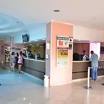 Apartamento Golden Dolphin Grand